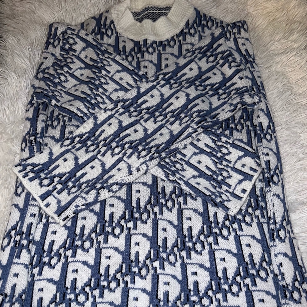 Custom Dior sweatshirt
